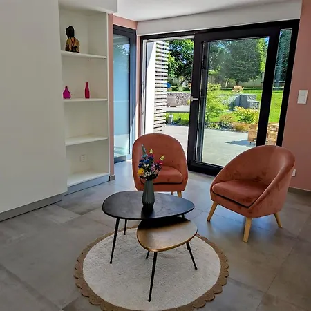 Detente En Famille Avec Terrasse Et Acces Piscine - Fr-1-589-825 * Jeanmenil